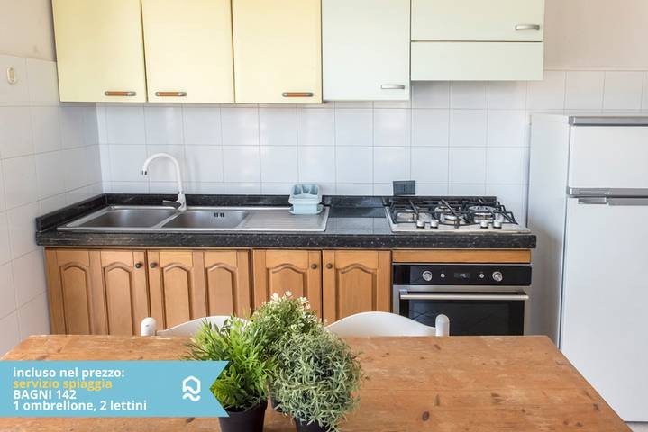 Appartamento intero, Se003 - Senigallia, bilocale sul mare con spiaggia inclusa in Senigallia, Senigallia (comune)