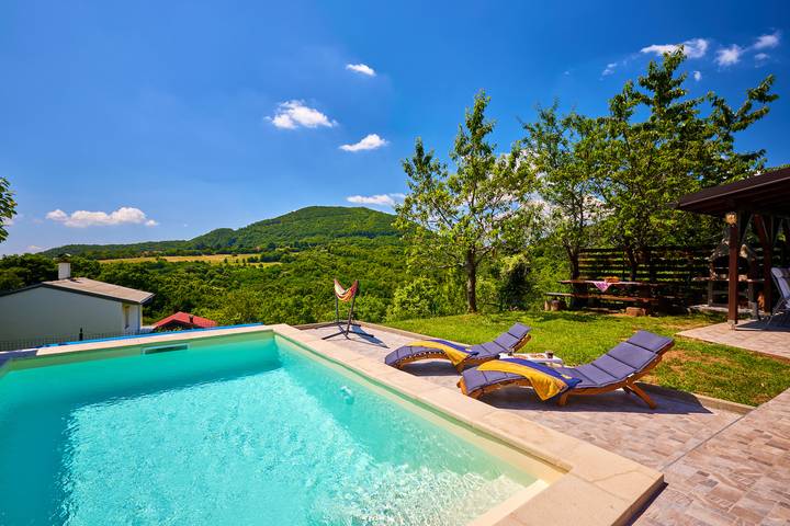 Mountain Home 01 in Zagreb und Umgebung