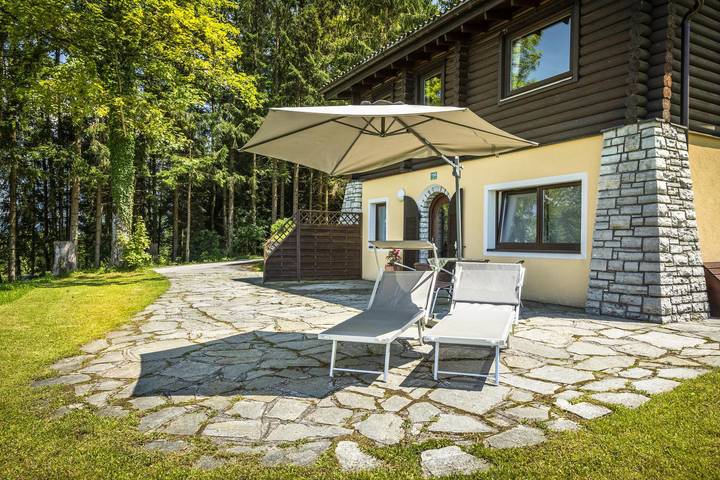 Ferienwohnung für 4 Personen, mit Terrasse und Garten in St. Koloman