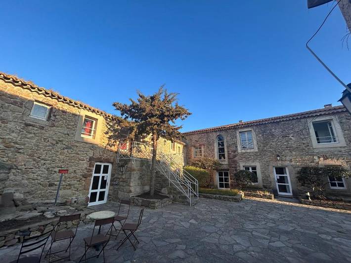 Maison d’hôte pour 3 personnes, avec piscine et jardin ainsi que vue et sauna à Narbonne - 4