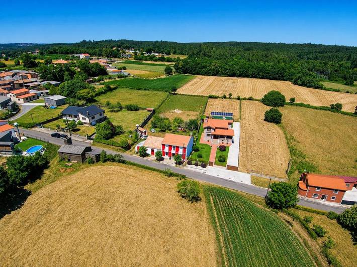 Casa rural para 2 personas, con Balcón y Terraza además de Jardín y Vistas en Abegondo - 4