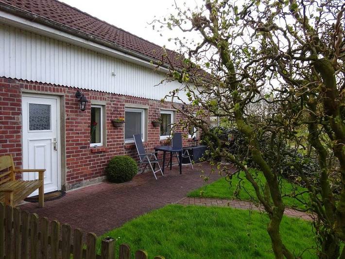 Ferienhaus für 4 Personen, mit Terrasse in Krautsand