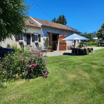 Cottage pour 2 personnes, avec jardin à Planchez