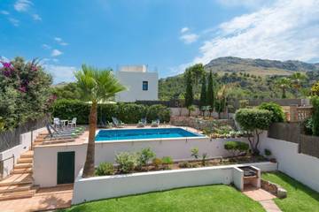 Villa in Pollença, Serra de Tramuntana für 8 