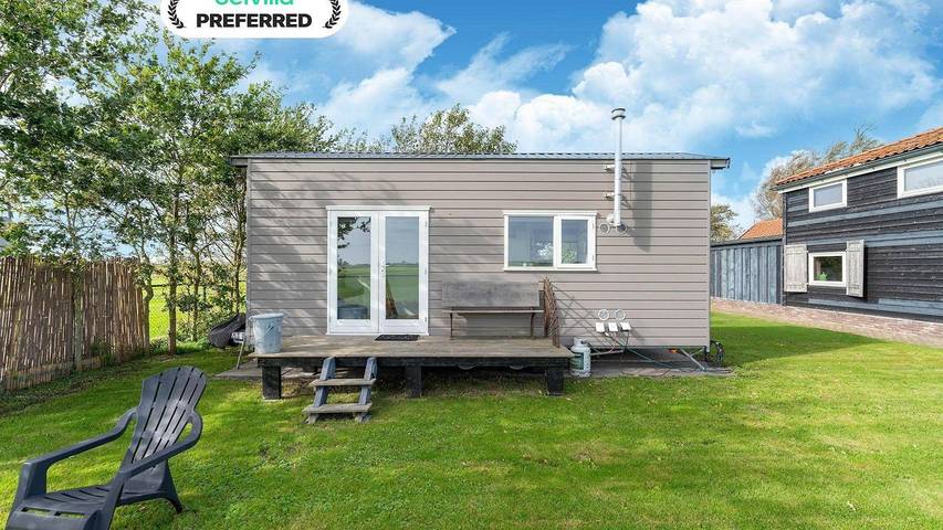 Vacation rental for 2 people, with yard in Dutch Coast