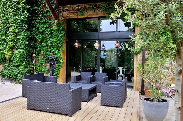 Chambre d’hôte pour 2 personnes, avec Jardin à Montrottier