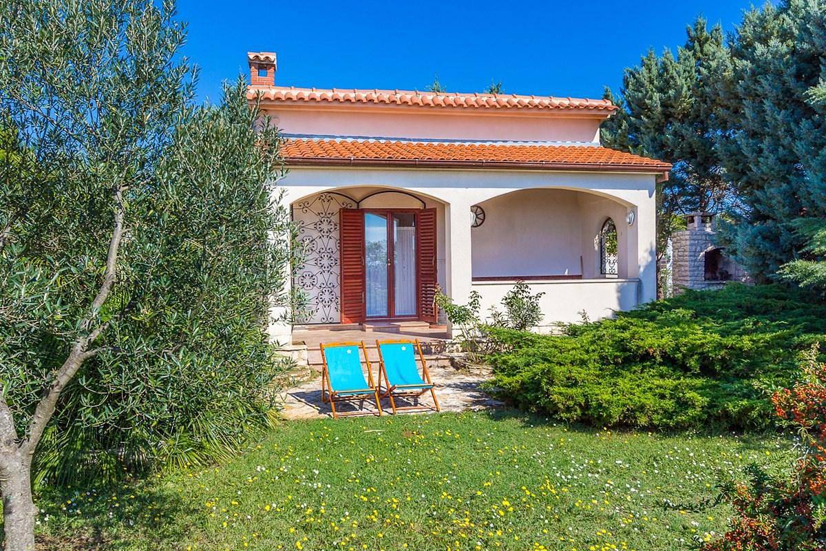 Holiday house for 2 persons approx. 37 qm in Ližnjan, Istria (South coast of Istria) in Medulin, Pula-Medulin