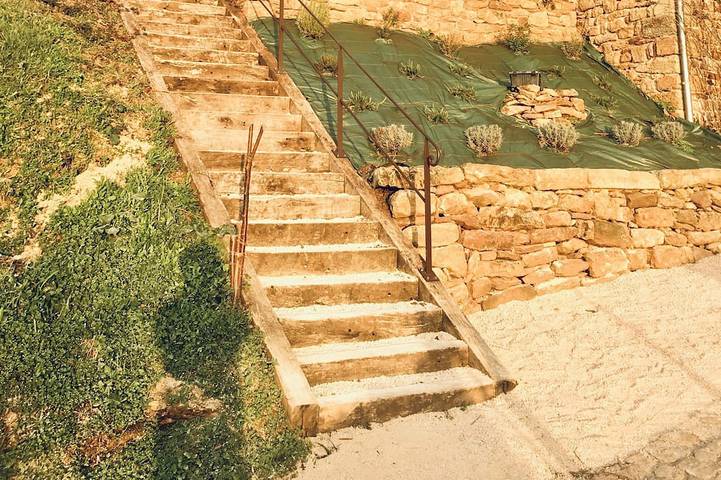 Location de vacances pour 4 personnes, avec terrasse dans Château de Castelnau-Bretenoux - 3