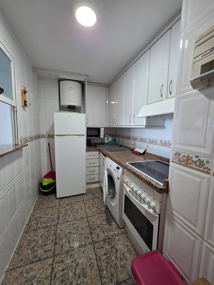 Apartamento entero, Apartamento de vacaciones para 4 personas in Playa de Levante, Costa Blanca