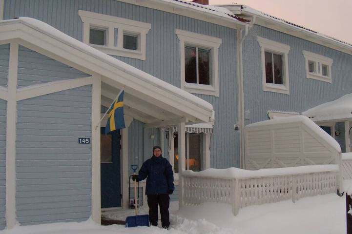 Location de vacances pour 2 personnes, avec terrasse et jardin à Umea - 4