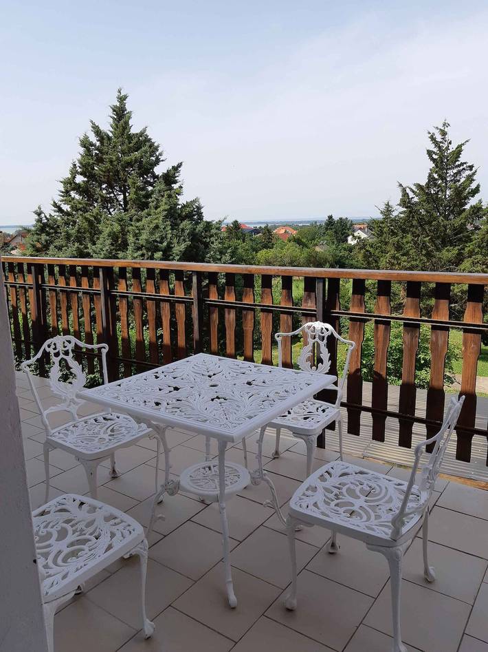 Ferienhaus für 10 Personen, mit Balkon und Garten in Gyenesdias - 4