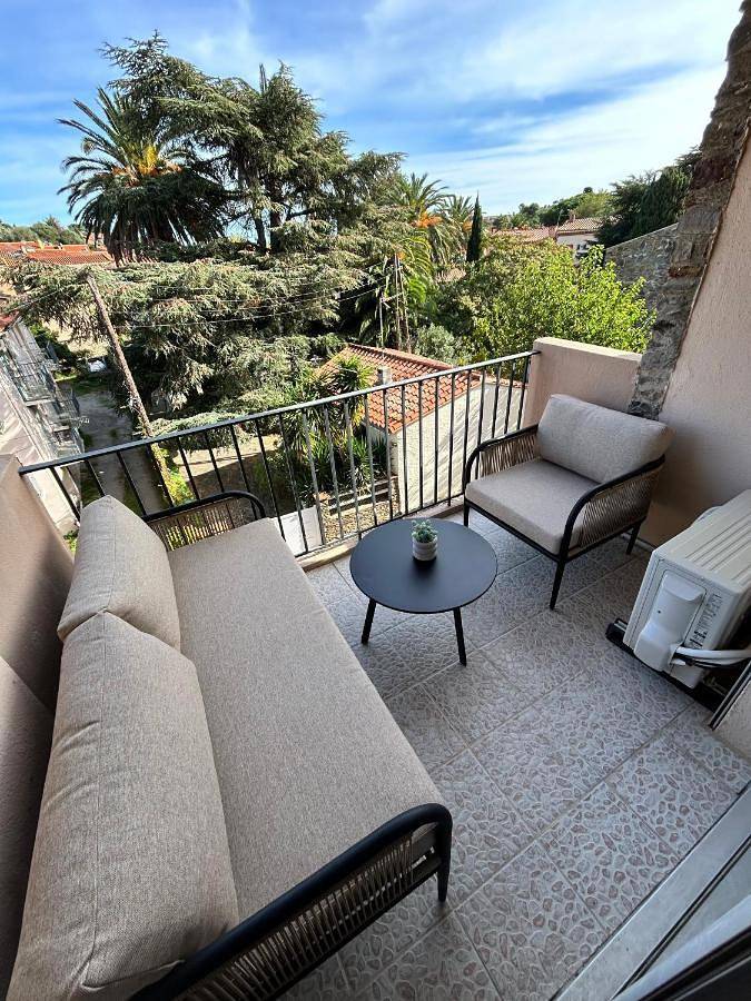 Gîte pour 2 personnes, avec terrasse ainsi que sauna et vue, animaux acceptés dans Gare De Collioure - 2