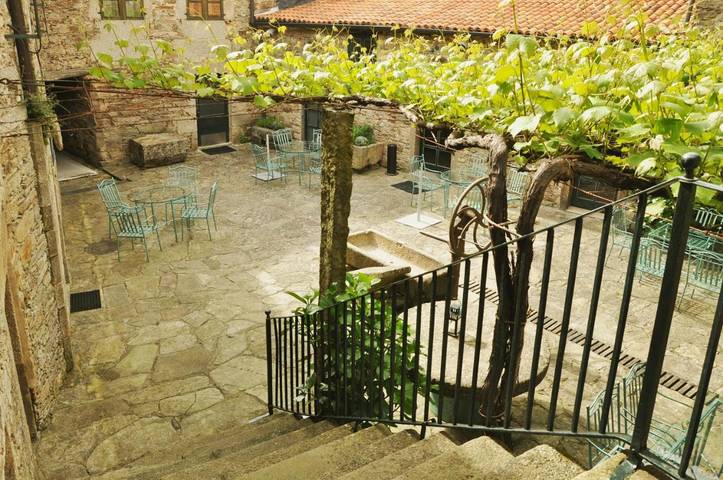 Maison d’hôte pour 3 personnes, avec jardin à Saint-Jacques-de-Compostelle - 3