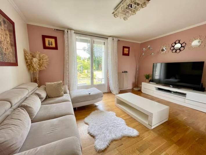 Location de vacances pour 6 personnes, avec Terrasse et Jardin à L'Isle-d'Espagnac