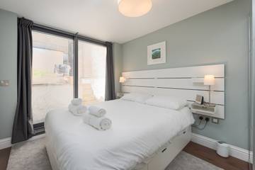 Apartment for 4 People in Hammersmith and Fulham, London, Photo 2