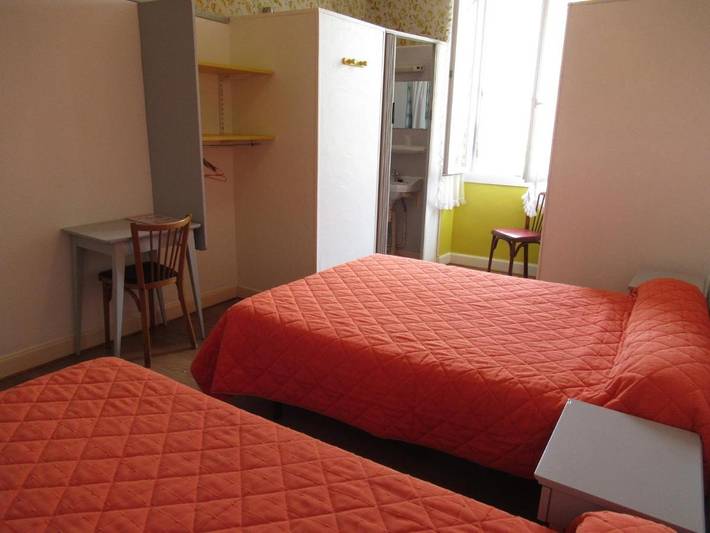 Gîte pour 2 personnes, avec terrasse et jardin, animaux acceptés à Lourdes - 2