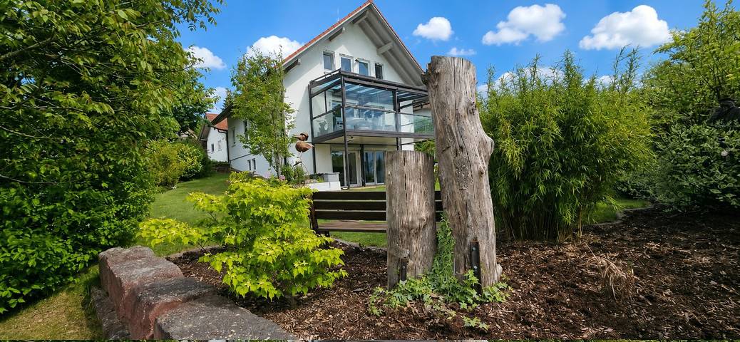 Hel lägenhet, Alb.zeit holiday apartment with private terrace, barrier-free access, garden, parking in Zwiefalten, Neckar-Alb