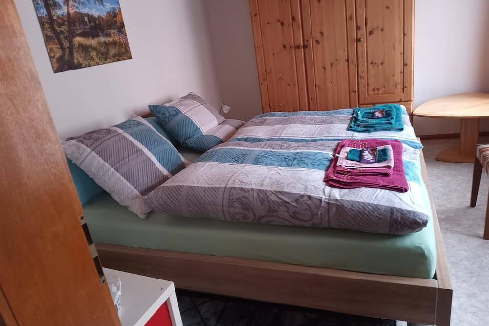 Ganze Wohnung, Retro-Ferienwohnung (63qm) in der Altstadt in Dinkelsbühl, Romantische Straße