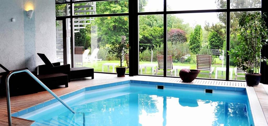 Hotel für 2 Personen, mit Whirlpool und Terrasse sowie Garten und Sauna in Rems-Murr-Kreis - 2