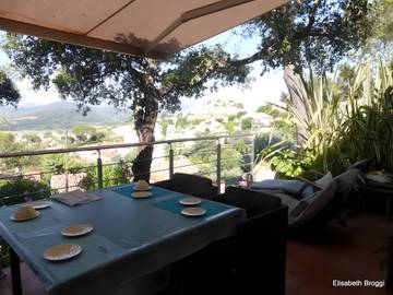 Chambre D’hôte pour 3 Personnes dans Pierrefeu-du-Var, Région de Toulon, Photo 1