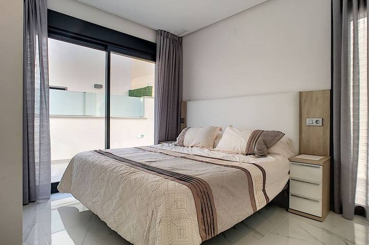 Private Poolvilla, kostenfreies WLAN, Whirlpool, Dachterrasse in Roda Golf, San Javier