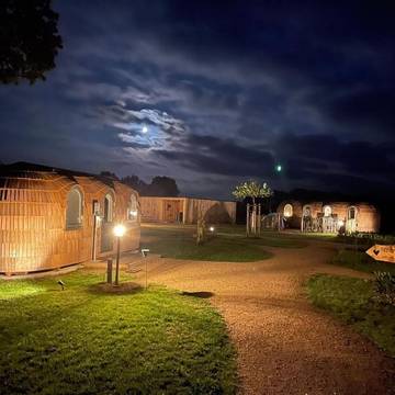 Camping für 4 Personen in Bahrenborstel, Niedersachsen, Bild 2