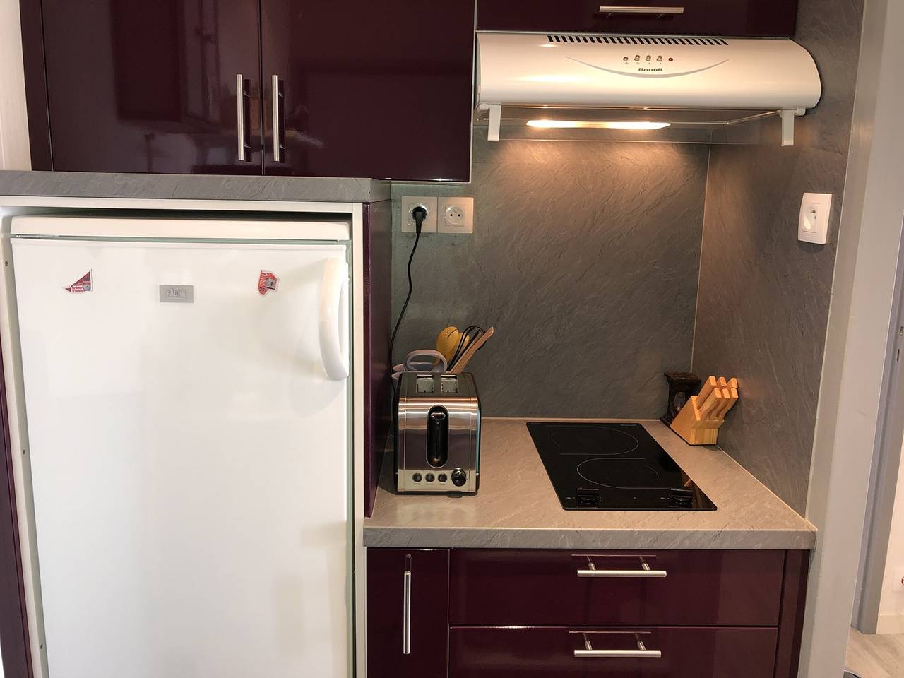 Apartamento entero, Apartamento 2 piezas para 4 personas a 200m de la playa, con balcón y parking - Saint-Hilaire-de-Riez in Saint-Hilaire-de-Riez, Vandea