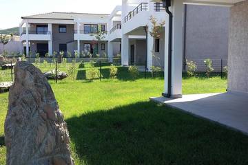 Gîte pour 4 personnes, avec jardin et piscine, animaux acceptés à Olmeta-di-Tuda