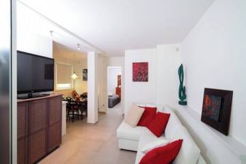 Gîte pour 5 personnes, avec piscine et jardin, animaux acceptés à Palazzolo dello Stella