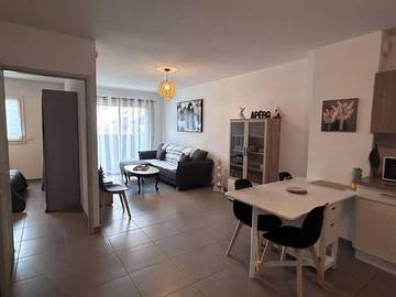 Gîte pour 4 personnes, avec terrasse et vue à Saleilles