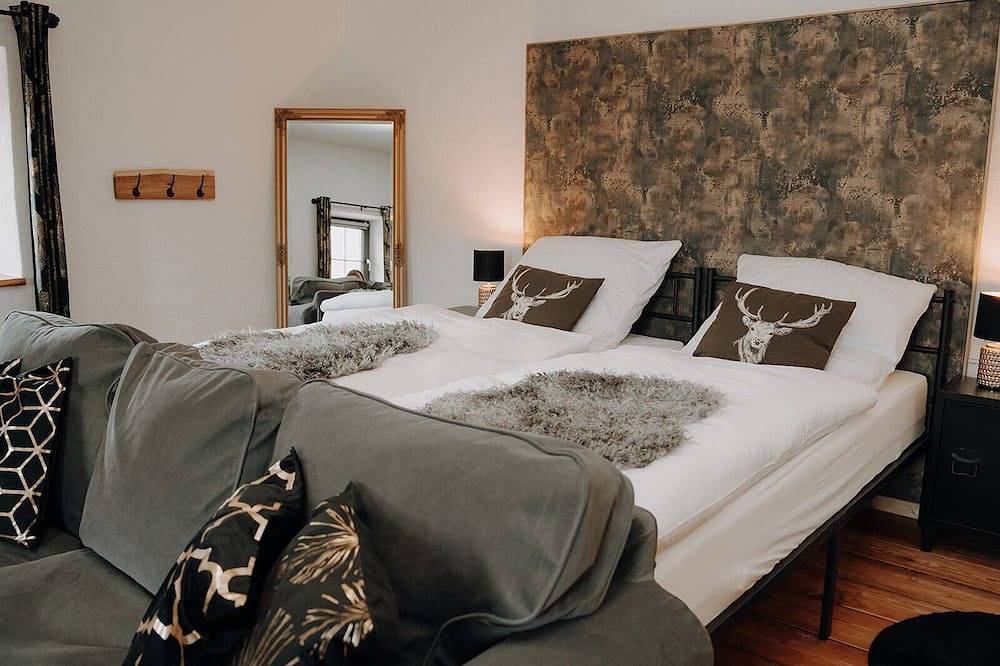 Dersteinstadl in Rottenmanner und Wölzer Tauern, Irdning