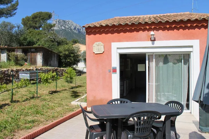 Casa de vacaciones para 4 personas, con jardín, Se admiten mascotas - 1