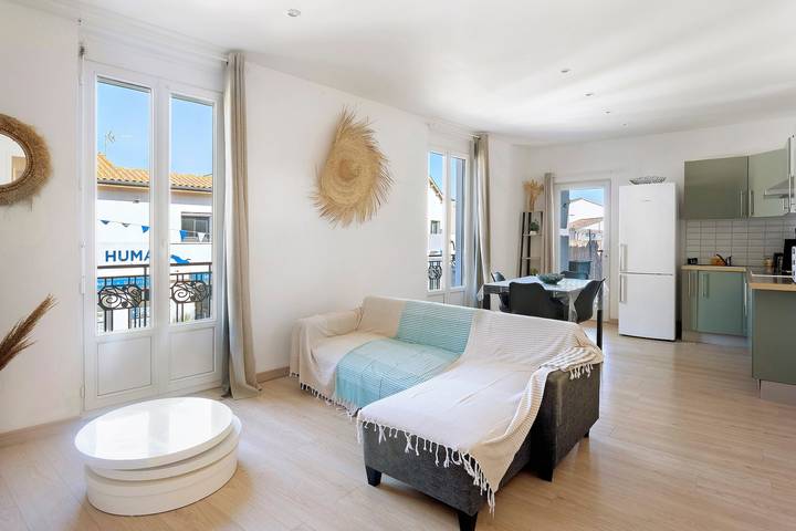 Location de vacances pour 4 personnes, avec balcon, adapté aux familles dans Office De Tourisme De Valras Plage - 2