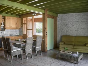 Gîte pour 5 personnes, avec terrasse et jardin dans Jenzat