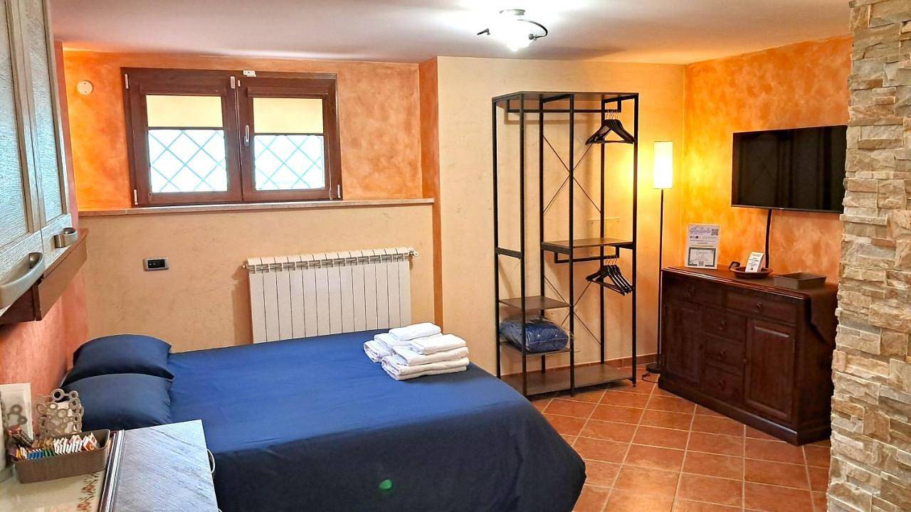 Alloggio Gladiolo in Latina, Provincia di Latina