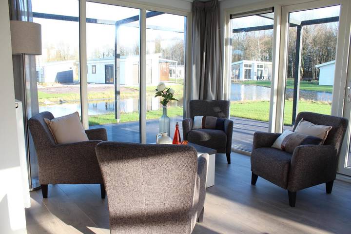 EuroParcs Poort van Zeeland — Pavilion l'etage 10 in Hellevoetsluis, Niederländische Nordsee