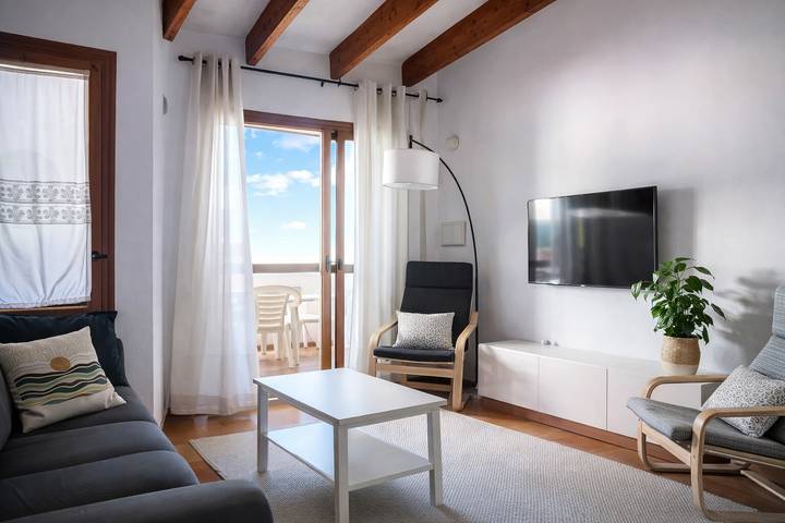 Gîte pour 4 personnes, avec jardin et balcon à Arenal d'en Castell - 3