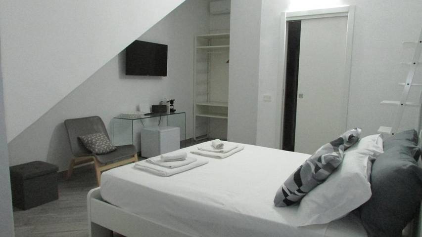 Chambre d’hôte pour 3 personnes, avec vue et terrasse à Trapani - 2