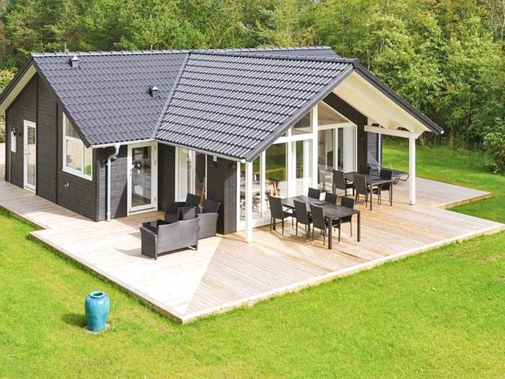 Ferienhaus für 6 Personen, mit Garten in Jegum