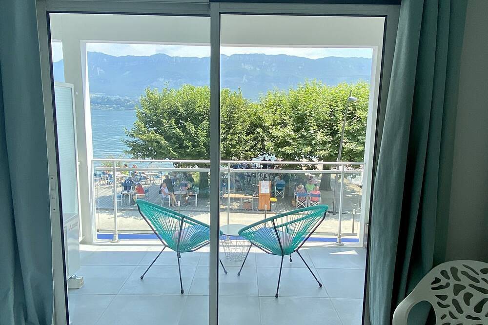 Appartement entier, Les Pieds Dans L'Eau in Le Bourget-du-Lac, Région de Chambéry