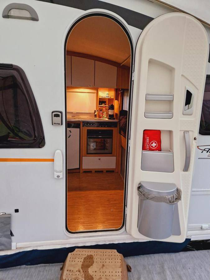 Camping pour 6 personnes, avec jardin