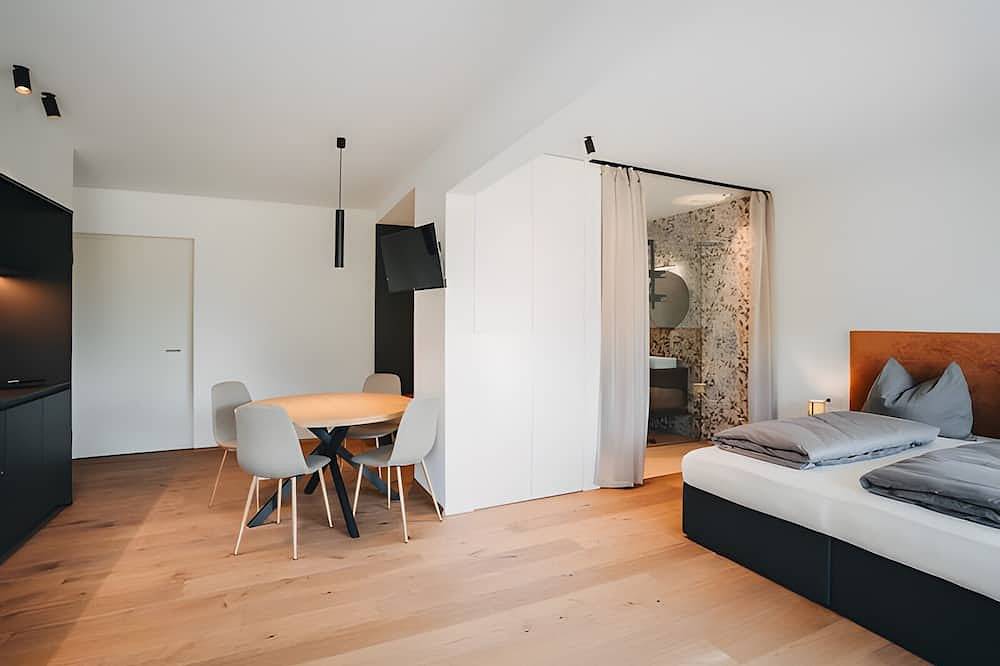 Ganze Wohnung, Apartment 'Grafferhof Ii' mit Bergblick, Wlan und Klimaanlage in Oberau-Haslach, Bozen