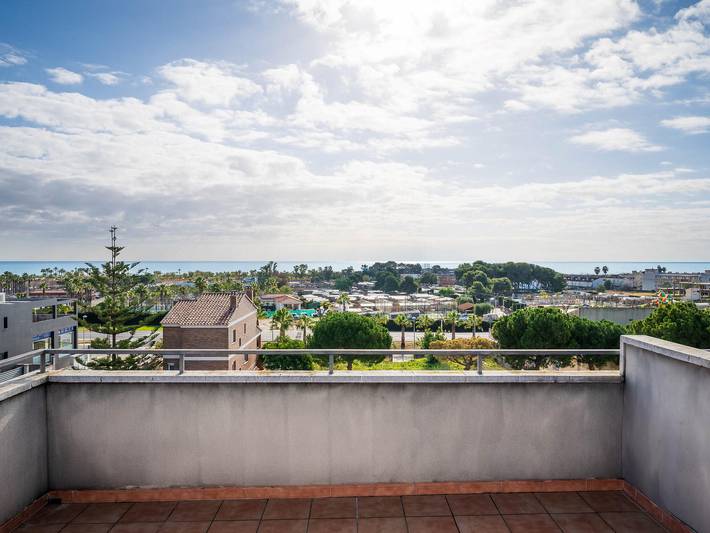 Maison à Creixell: Piscine privée, Parking, Terrasse, Climatisation, 8 personnes in Creixell, Costa Dorada