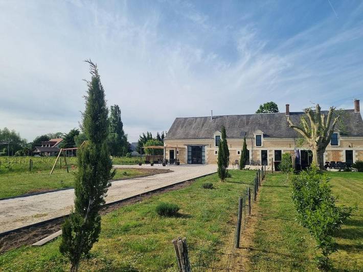 Location de vacances pour 14 personnes, avec terrasse dans Sassay - 3
