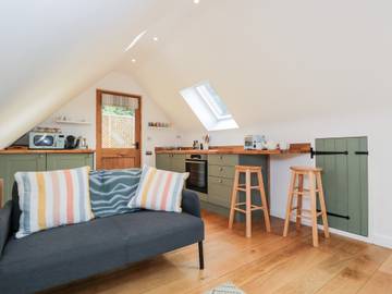 Cottage for 2 People in The Cotswolds, South East England, Photo 2