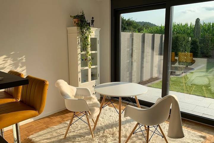Ferienwohnung für 2 Personen, mit Terrasse und Garten