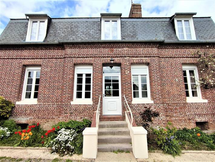 Gîte pour 4 personnes, avec terrasse et jardin, animaux acceptés