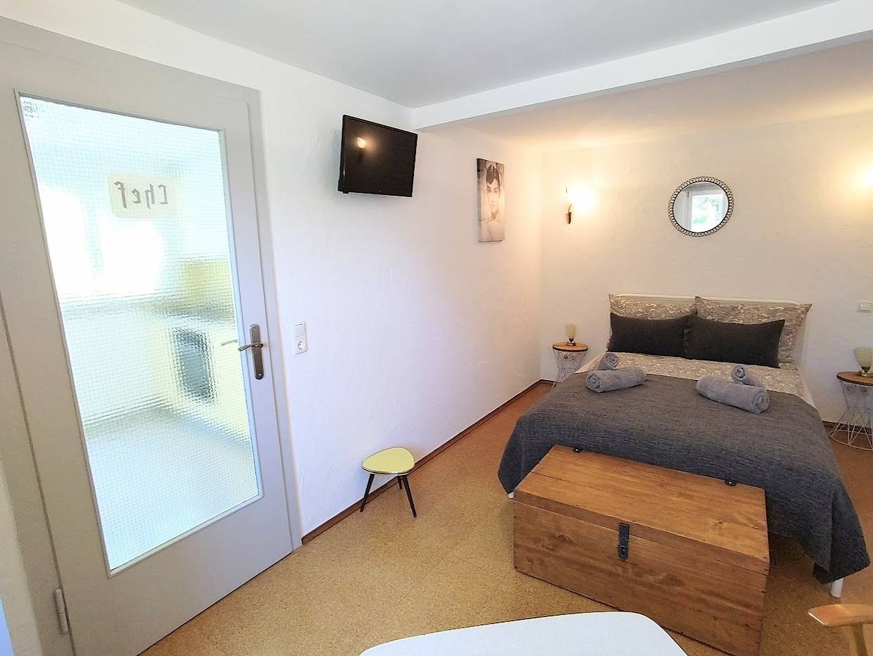 Apartamento vacacional entero, Apartamento de vacaciones para 2 personas con jardín in Bad Krozingen, Selva Negra (zona sur)