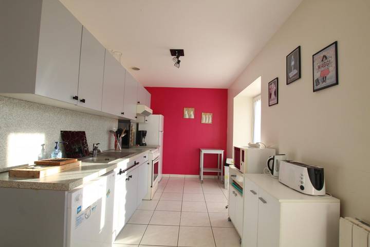 Gîte pour 6 personnes, avec jardin