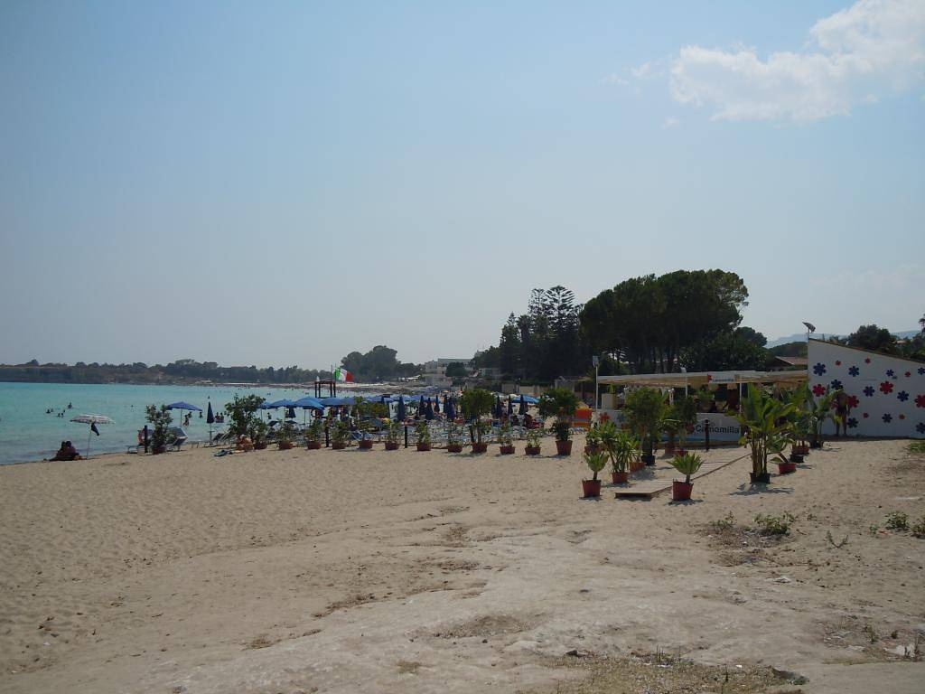 Villa  in pieno relax - climatizzata - wi-fi in Lido Camomilla, Siracusa